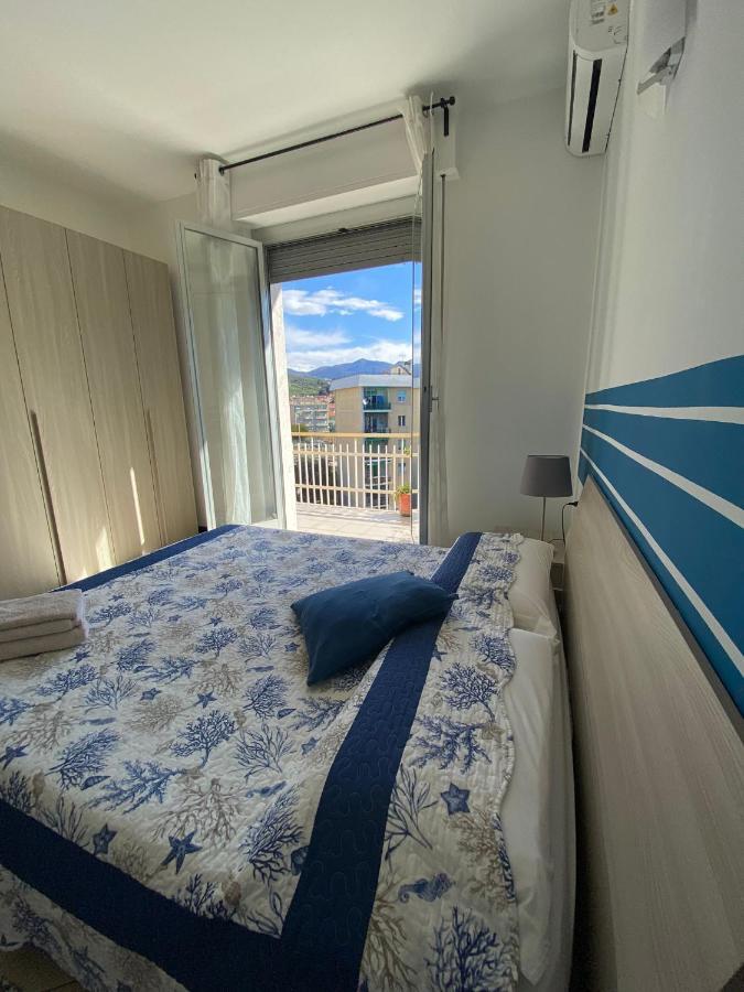 Appartamenti Azzurro Smeraldo 东塞斯特里 外观 照片