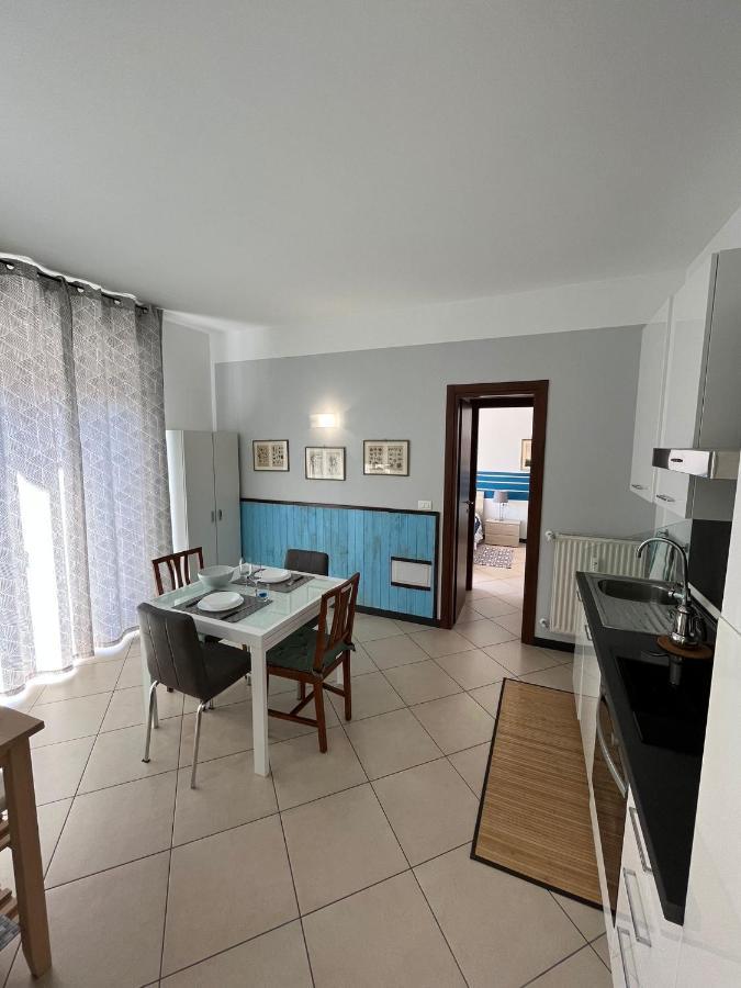 Appartamenti Azzurro Smeraldo 东塞斯特里 外观 照片