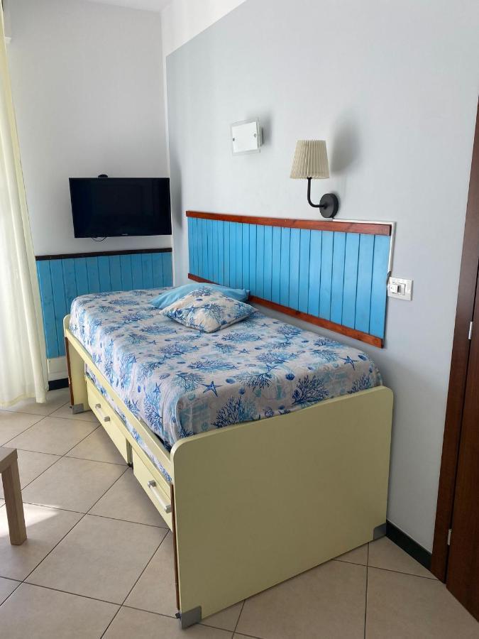 Appartamenti Azzurro Smeraldo 东塞斯特里 外观 照片